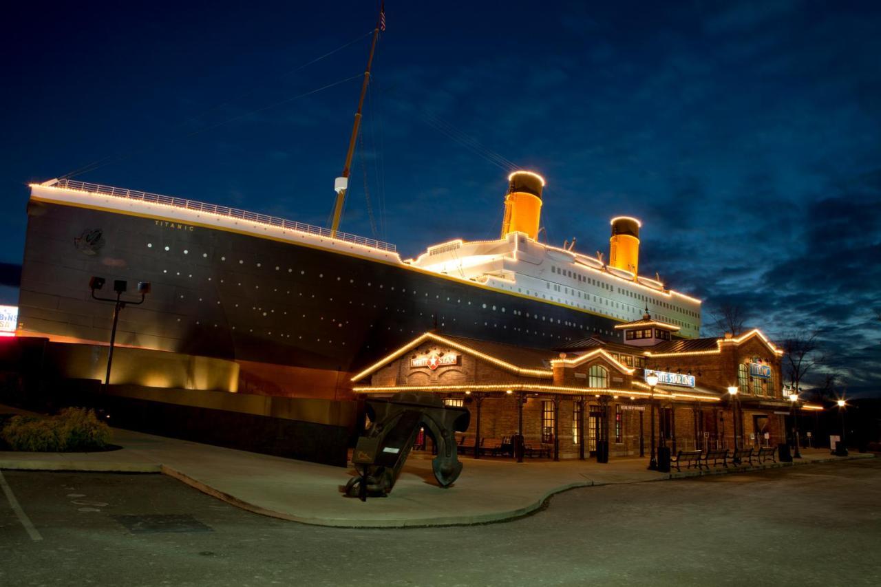 Heavenly Bear, Hot Tub, 1089 Of Free Attraction Tickets For Each Paid Day, Dollywood And More เซอเวียร์วีล ภายนอก รูปภาพ